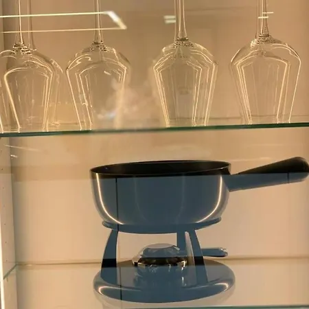 New, Luxurious And Art Penthouse Horská chata *